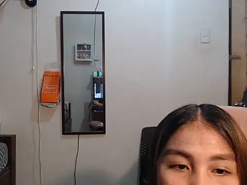 Snapshot of Seductive_Two0205 chatting on 06/17/26, 02:49 Seductive Two0205 online show from 06/17/26, 02:49