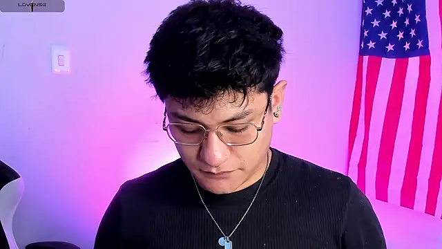 Theo Rowan online show from 02/17/26, 08:06