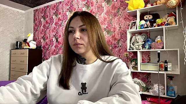 Snapshot of TraciBallena chatting on 02/24/26, 07:09 TraciBallena online show from 02/24/26, 07:09