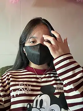 Snapshot of Gwen879 chatting on 01/13/26, 01:20 Gwen879 online show from 01/13/26, 01:20