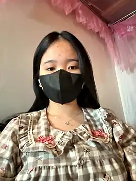 Snapshot of Gwen879 chatting on 01/10/26, 01:45 Gwen879 online show from 01/10/26, 01:45