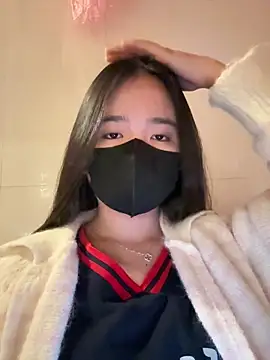 Gwen879 online show from 03/12/26, 12:27