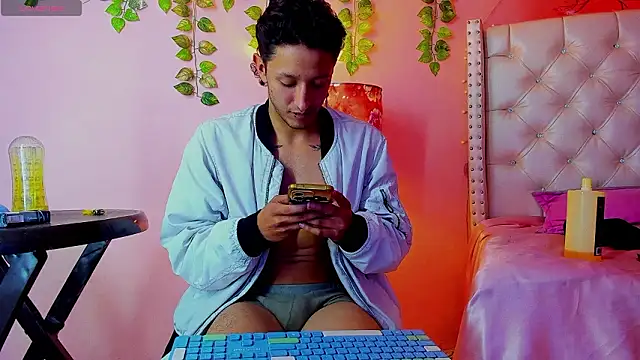 Snapshot of bruno_do_santos chatting on 02/03/26, 06:40 bruno do santos online show from 02/03/26, 06:40