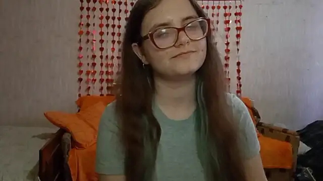 Snapshot of Miyabeee chatting on 02/10/26, 11:20 Miyabeee online show from 02/10/26, 11:20