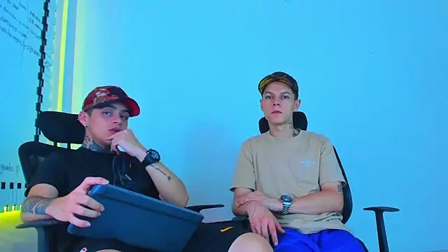 Thomas-Wil online show from 02/08/26, 03:37