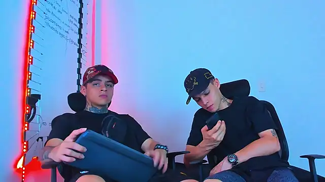 Thomas-Wil online show from 02/07/26, 01:24