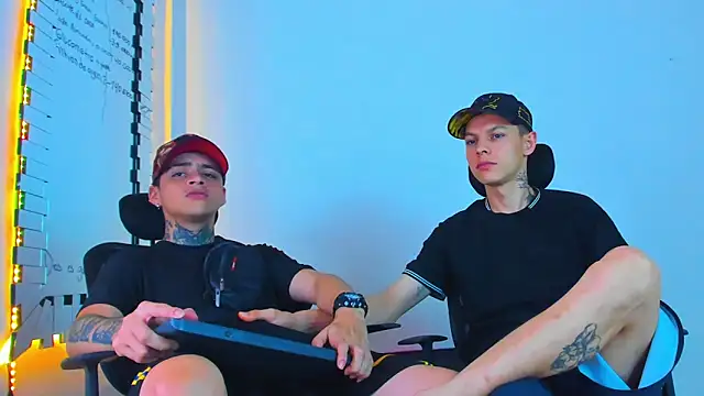 Thomas-Wil online show from 02/09/26, 03:59