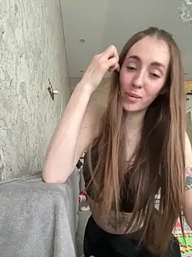 emmii miu online show from 04/14/26, 02:00