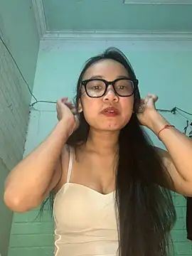 Leeeiu online show from 01/12/26, 12:45