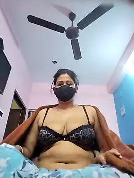 pinkihot23 online show from 02/14/26, 08:25