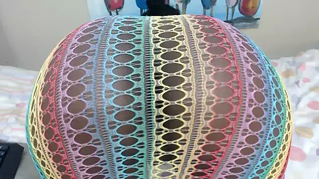 TallDivaNoir online show from 04/15/26, 06:52