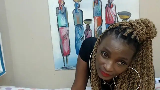 Snapshot of TallDivaNoir chatting on 06/28/26, 01:50 TallDivaNoir online show from 06/28/26, 01:50