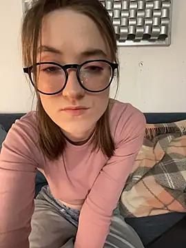 Persephone Kore online show from 03/15/26, 06:15