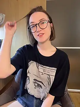 Persephone Kore online show from 04/22/26, 06:14