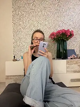 Persephone Kore online show from 02/02/26, 05:01