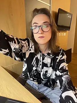 Persephone Kore online show from 03/16/26, 06:21