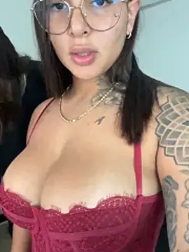 maferalvarexxx online show from 04/02/26, 05:19