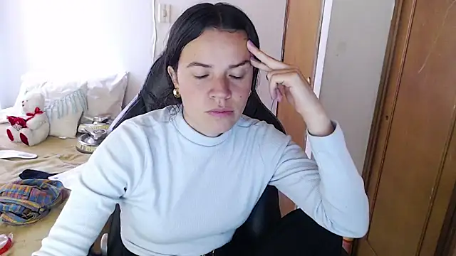 Shanel Lozano online show from 02/03/26, 07:30