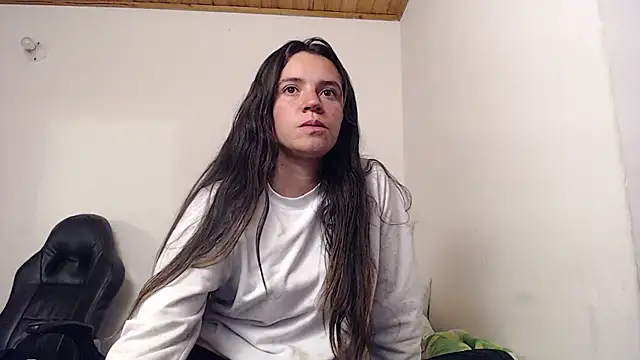 Shanel Lozano online show from 04/14/26, 02:49