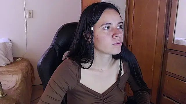 Shanel Lozano online show from 02/09/26, 05:22