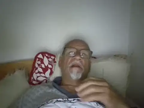 Snapshot of Patyman chatting on 06/25/26, 01:05 Patyman online show from 06/25/26, 01:05