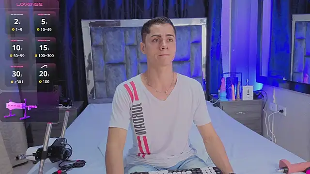 LeoMonnroe online show from 04/04/26, 05:08