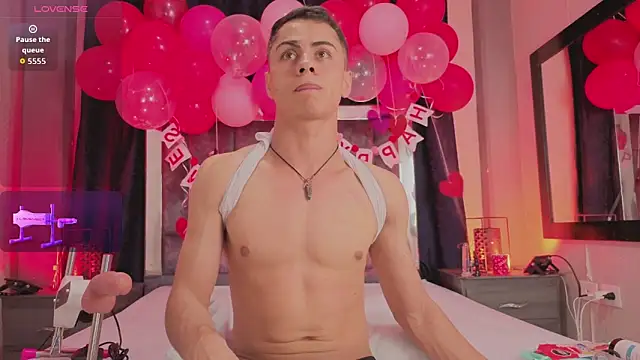 LeoMonnroe online show from 02/17/26, 08:06