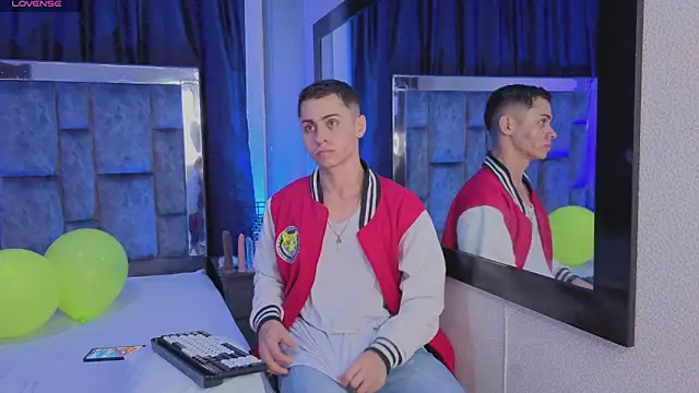 LeoMonnroe online show from 03/17/26, 07:28