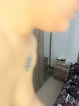 Snapshot of HotNeha08 chatting on 02/18/26, 04:43 HotNeha08 online show from 02/18/26, 04:43