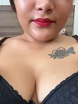 HotNeha08 online show from 05/15/26, 04:10