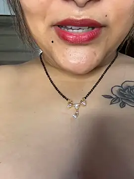 HotNeha08 online show from 04/19/26, 06:10