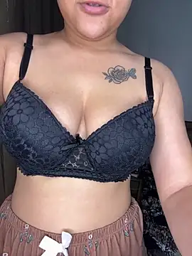 HotNeha08 online show from 04/20/26, 04:41