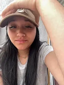 Veronica Wins  online show from 02/13/26, 07:25