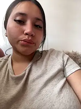 Veronica Wins  online show from 03/06/26, 07:31