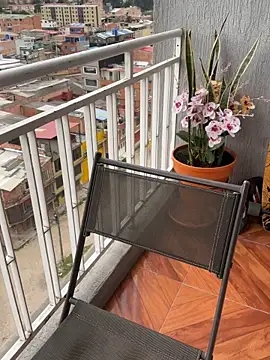 Veronica Wins  online show from 04/11/26, 04:54