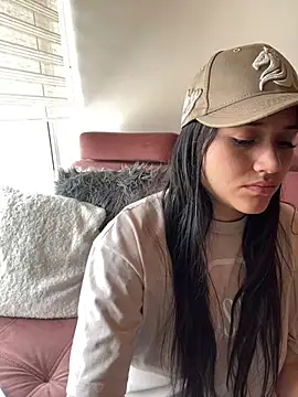 Veronica Wins  online show from 02/17/26, 07:33