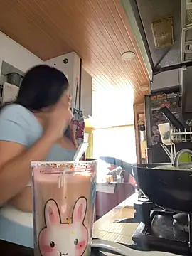 Veronica Wins  online show from 04/08/26, 05:25