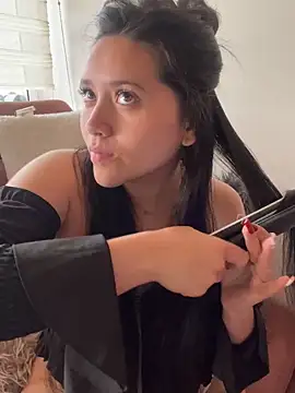 Veronica Wins  online show from 02/25/26, 07:03