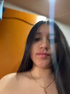Veronica Wins  online show from 05/12/26, 03:18