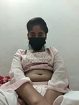 Snapshot of Angel_Sume chatting on 01/11/26, 10:44 Angel Sume online show from 01/11/26, 10:44