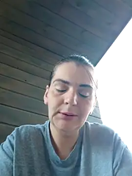 Snapshot of roksa2026 chatting on 06/27/26, 05:02 roksa2026 online show from 06/27/26, 05:02
