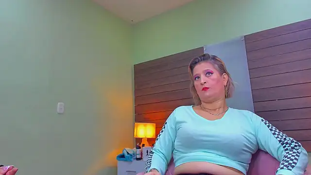 Snapshot of Hadde_multisquirt chatting on 05/15/26, 12:14 Hadde multisquirt online show from 05/15/26, 12:14