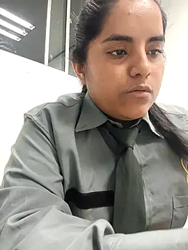 Isabel 3 online show from 02/11/26, 03:17