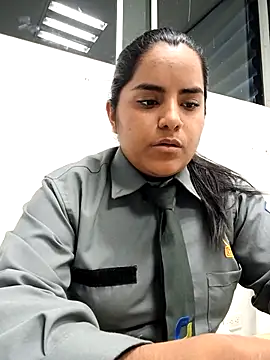 Isabel 3 online show from 02/25/26, 02:12