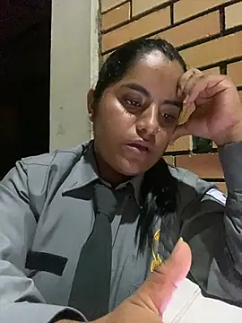 Isabel 3 online show from 02/02/26, 01:04