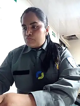 Isabel 3 online show from 04/10/26, 12:28