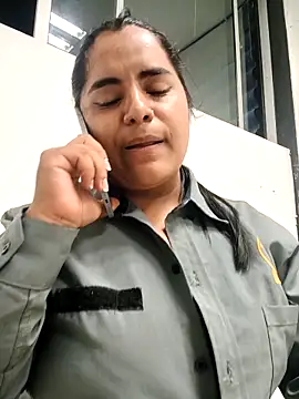 Isabel 3 online show from 04/06/26, 04:46