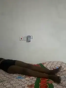 Snapshot of Zarayanga chatting on 04/05/26, 01:01 Zarayanga online show from 04/05/26, 01:01