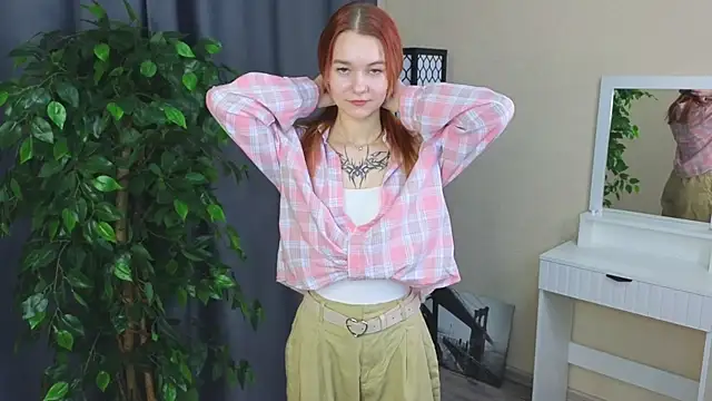 ClairVacio online show from 01/14/26, 02:37