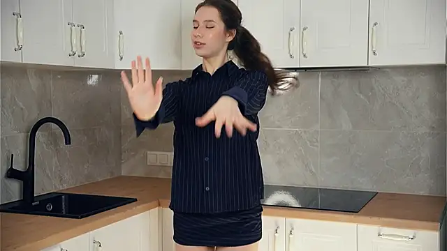 MargeLefevers online show from 01/13/26, 06:39